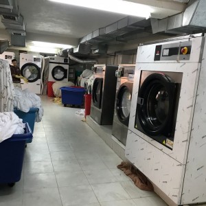 Tổng quan về hóa chất sử dụng trong giặt công nghiệp 