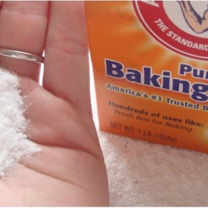 Cách làm sạch quần áo bị lem màu