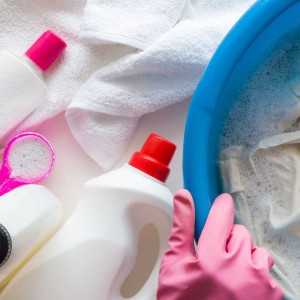 Bật mí cách khử trùng quần áo tại nhà hiệu quả trong mùa dịch