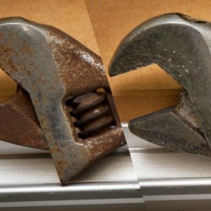 Chất Tẩy Rỉ Sét Mizukei: Giải Pháp Giá Rẻ và Hiệu Quả Cho Mọi Bề Mặt